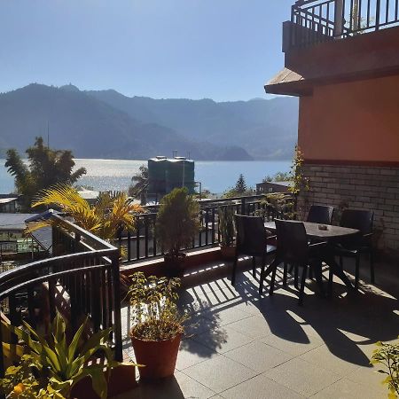 Golden Lake بوكْرا المظهر الخارجي الصورة